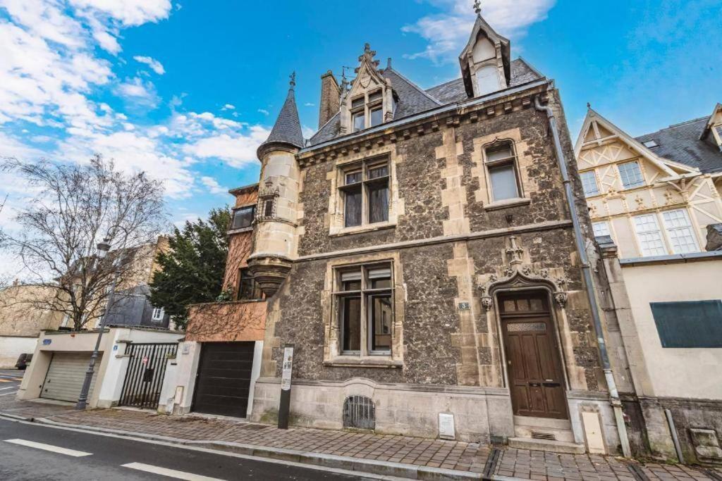 Steam, Baignoire Balneo Et Clim Apartment Reims Exterior photo